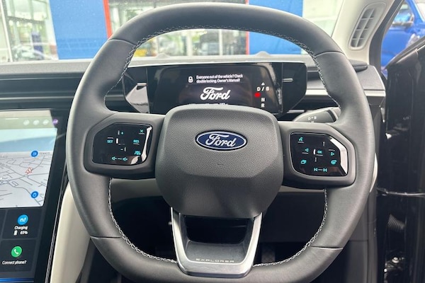 Used Ford Explorer 2024 for sale - 75371642: Photo 12