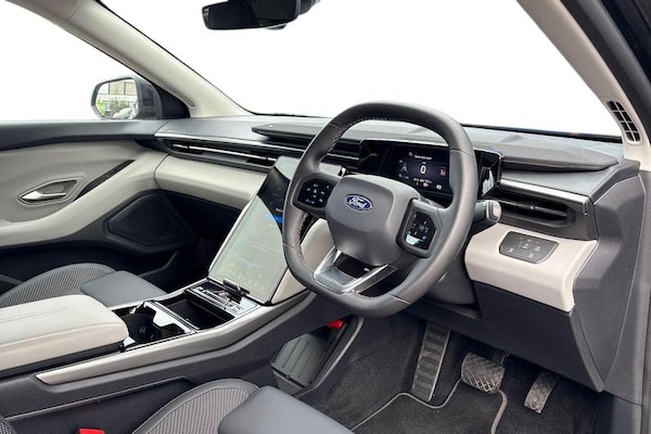 Used Ford Explorer 2024 for sale - 75371642: Photo 9