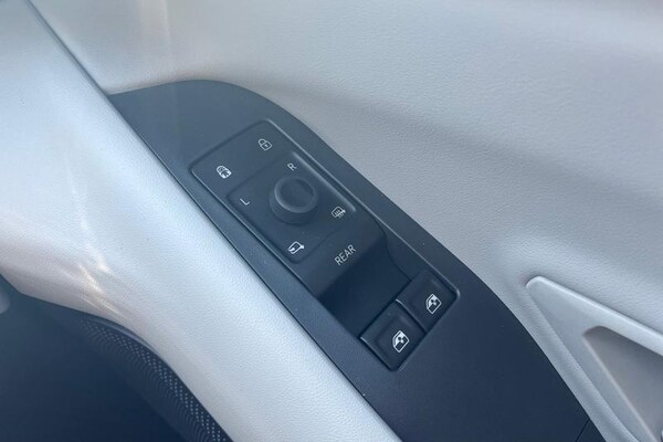 Used Ford Explorer 2025 for sale - 75457353: Photo 16