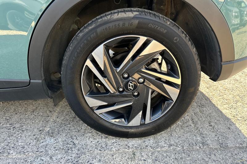 Used Hyundai BAYON 2022 for sale - 78087789: Photo 8