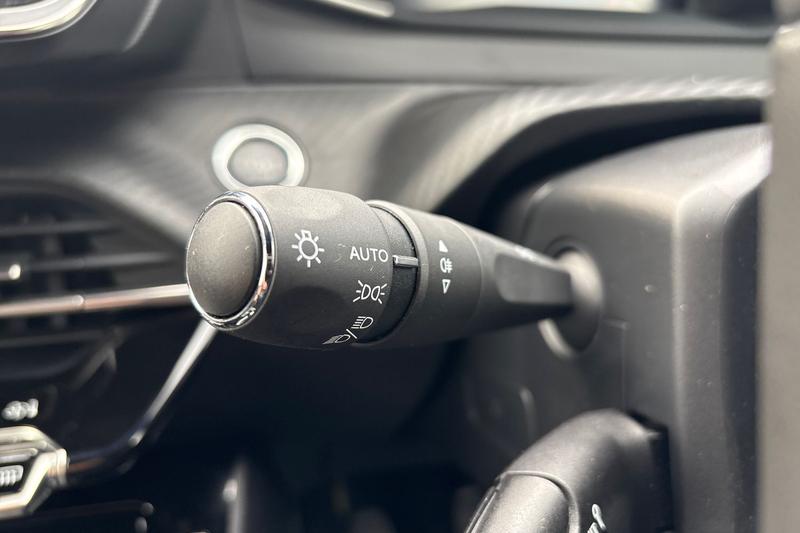 Used Peugeot 2008 2024 for sale - 76355581: Photo 15