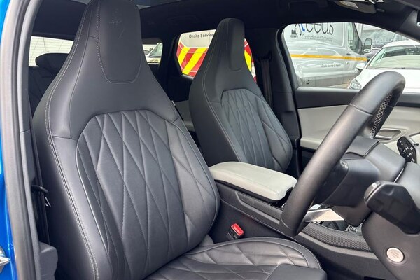 Used Ford Explorer 2024 for sale - 75446302: Photo 17