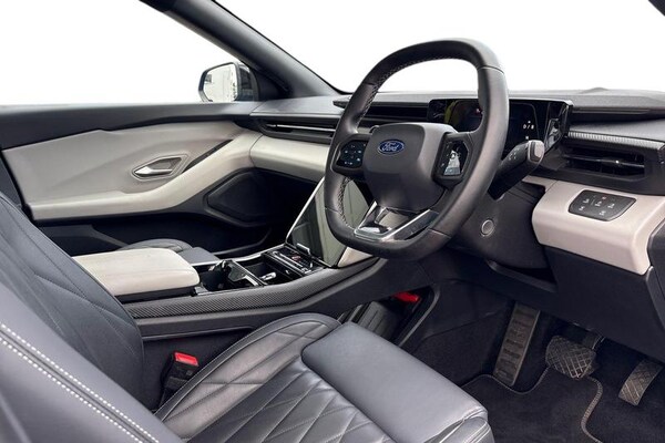 Used Ford Explorer 2024 for sale - 75446302: Photo 9