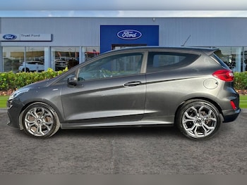 Used Ford Fiesta 2018 for sale - 78309995: Photo