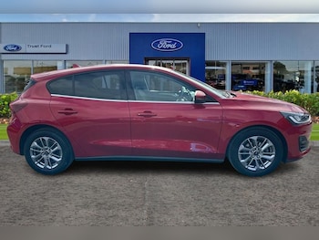 Used Ford Focus 2023 for sale - 78270863: Photo