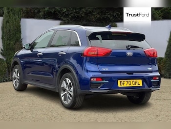 Used Kia Niro 2020 for sale - 76104809: Photo