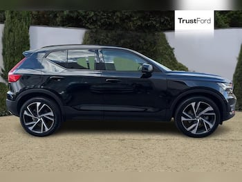 Used Volvo XC40 2019 for sale - 79869063: Photo
