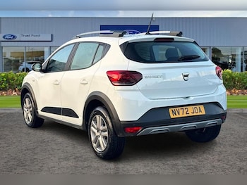 Used Dacia Sandero Stepway 2022 for sale - 76895354: Photo