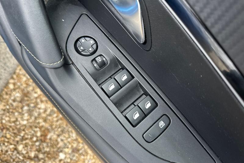 Used Peugeot 2008 2022 for sale - 77679428: Photo 16