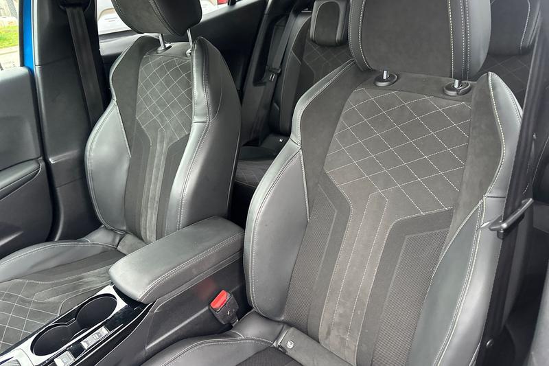 Used Peugeot 2008 2022 for sale - 77679428: Photo 19