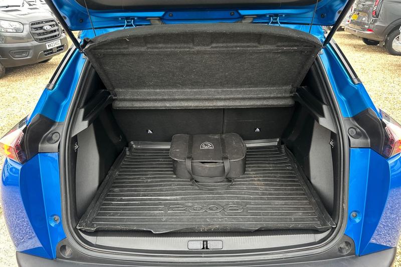 Used Peugeot 2008 2022 for sale - 77679428: Photo 21