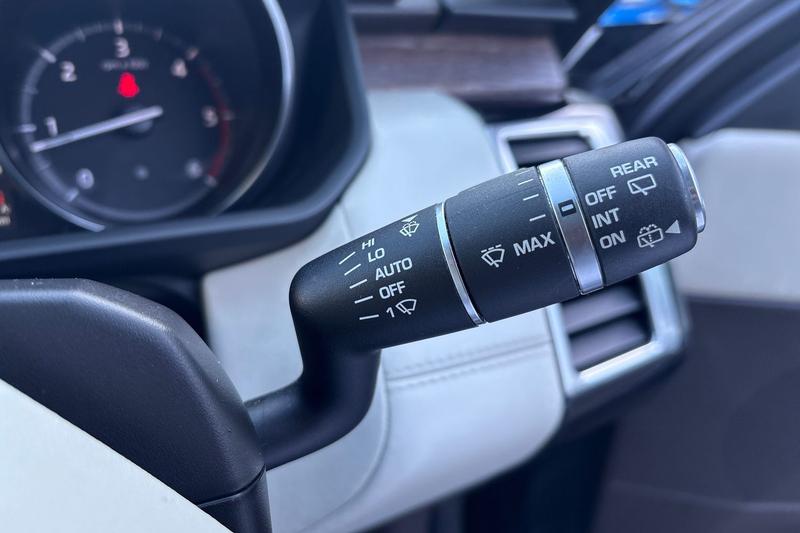 Used Land Rover Discovery 2017 for sale - 76803400: Photo 15