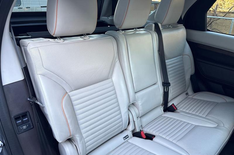 Used Land Rover Discovery 2017 for sale - 76803400: Photo 20