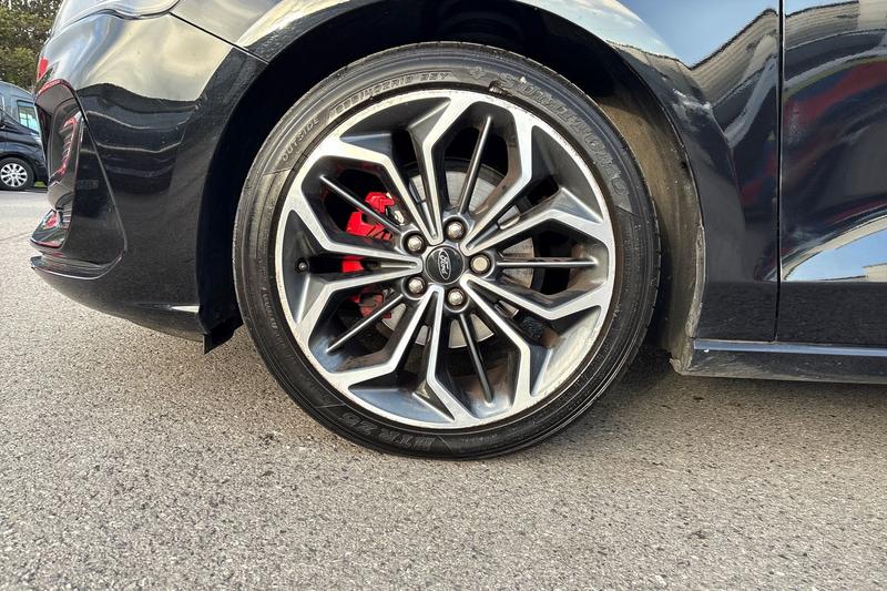 Used Ford Focus 2023 for sale - 76508248: Photo 8