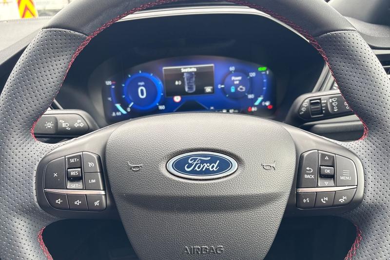 Used Ford Kuga 2023 for sale - 76018365: Photo 12