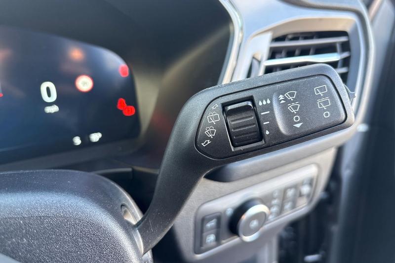 Used Ford Kuga 2025 for sale - 76918292: Photo 15