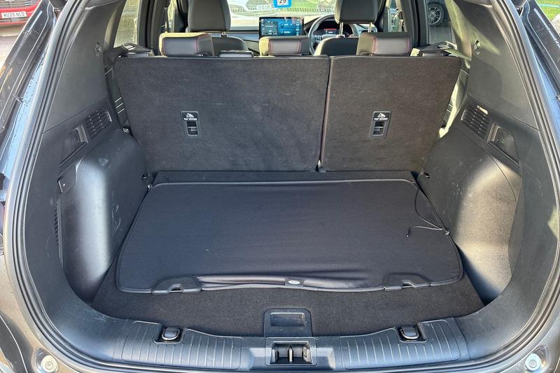 Used Ford Kuga 2025 for sale - 76918292: Photo 21