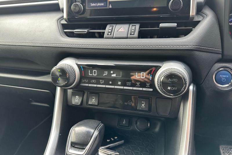 Used Toyota RAV4 2020 for sale - 78067606: Photo 23