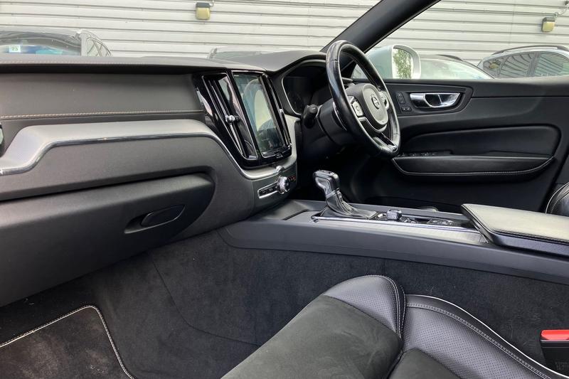 Used Volvo XC60 2018 for sale - 76104758: Photo 18