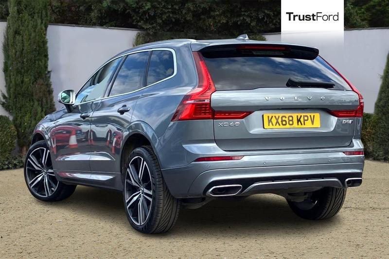 Used Volvo XC60 2018 for sale - 76104758: Photo 2