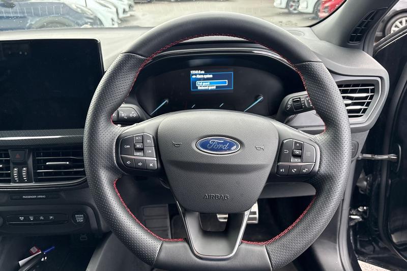 Used Ford Focus 2024 for sale - 76539456: Photo 12