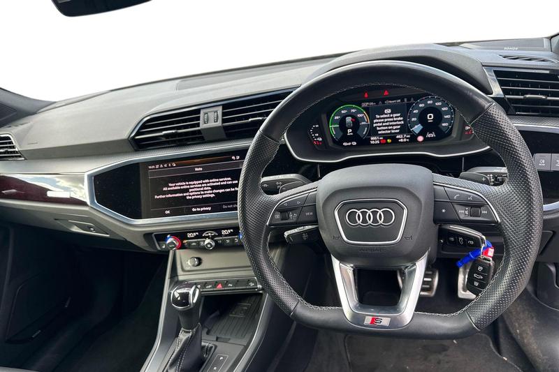 Used Audi Q3 2023 for sale - 77890426: Photo 10