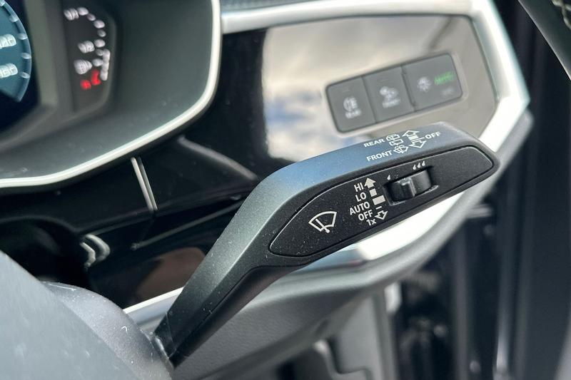 Used Audi Q3 2023 for sale - 77890426: Photo 15