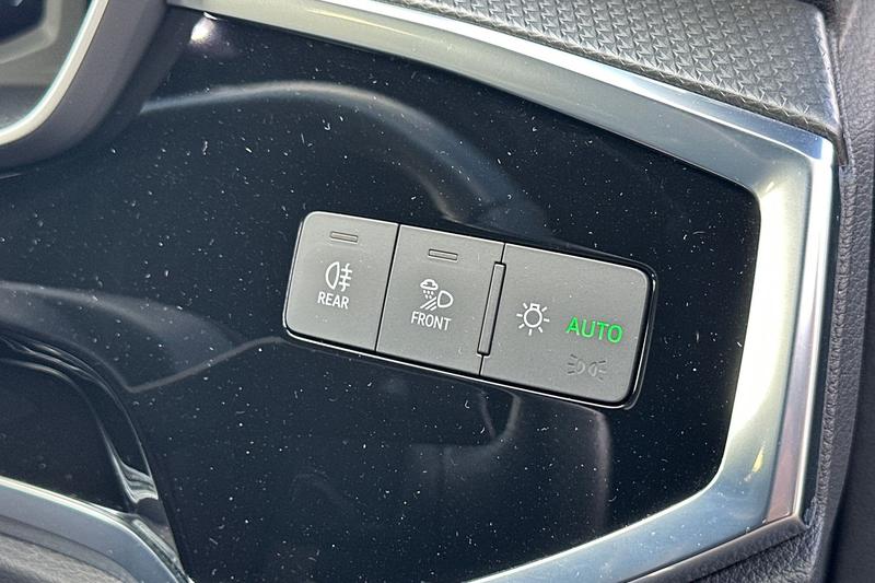 Used Audi Q3 2023 for sale - 77890426: Photo 30