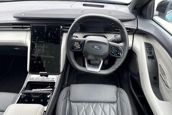 Used Ford Explorer 2024 for sale - 75463112: Photo 11