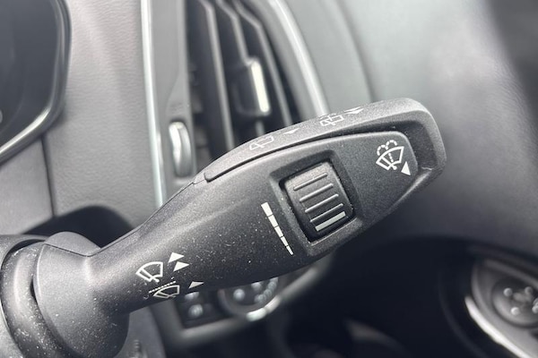 Used Ford B-MAX 2016 for sale - 75677024: Photo 15
