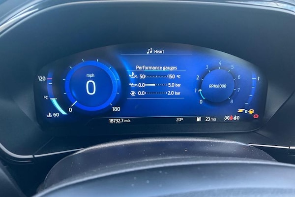 Used Ford Focus 2023 for sale - 75717883: Photo 12