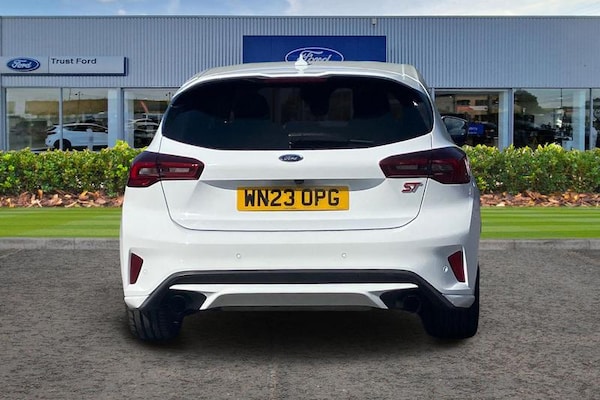 Used Ford Focus 2023 for sale - 75717883: Photo 7