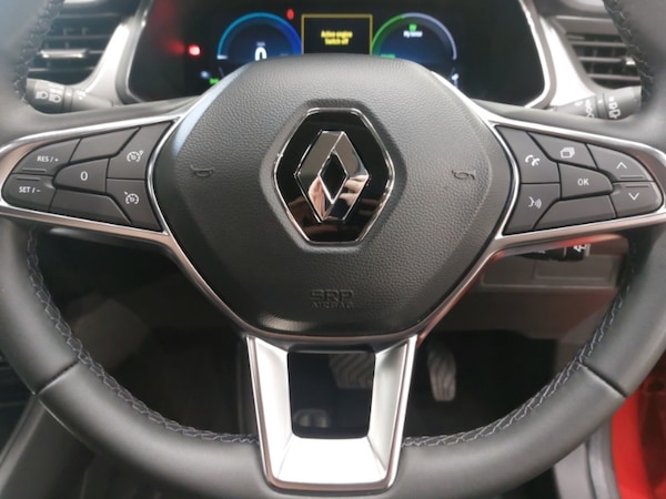 Used Renault Captur 2023 for sale - 76051924: Photo 16