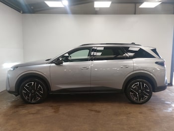 Used Peugeot 5008 2025 for sale - 77682292: Photo