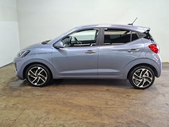 Used Hyundai i10 2024 for sale - 79823090: Photo