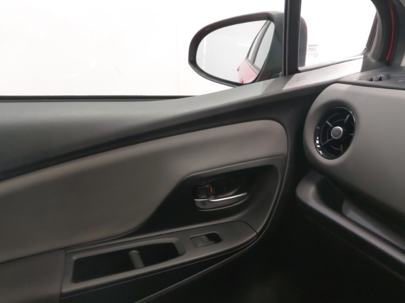 Used Toyota Yaris 2020 for sale - 78183595: Photo 16