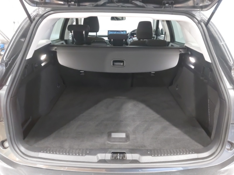 Used Ford Focus 2022 for sale - 77398939: Photo 8