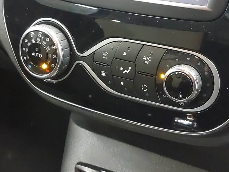 Used Renault Captur 2018 for sale - 77300052: Photo 13