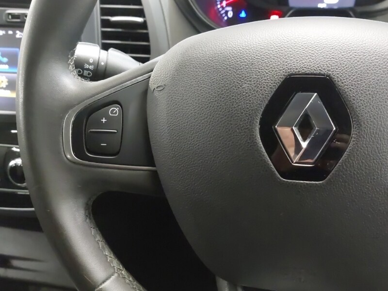 Used Renault Captur 2018 for sale - 77300052: Photo 16