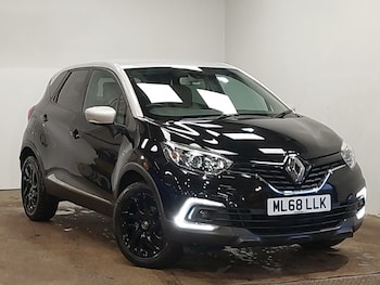 Used Renault Captur 2018 for sale - 77300052: Photo