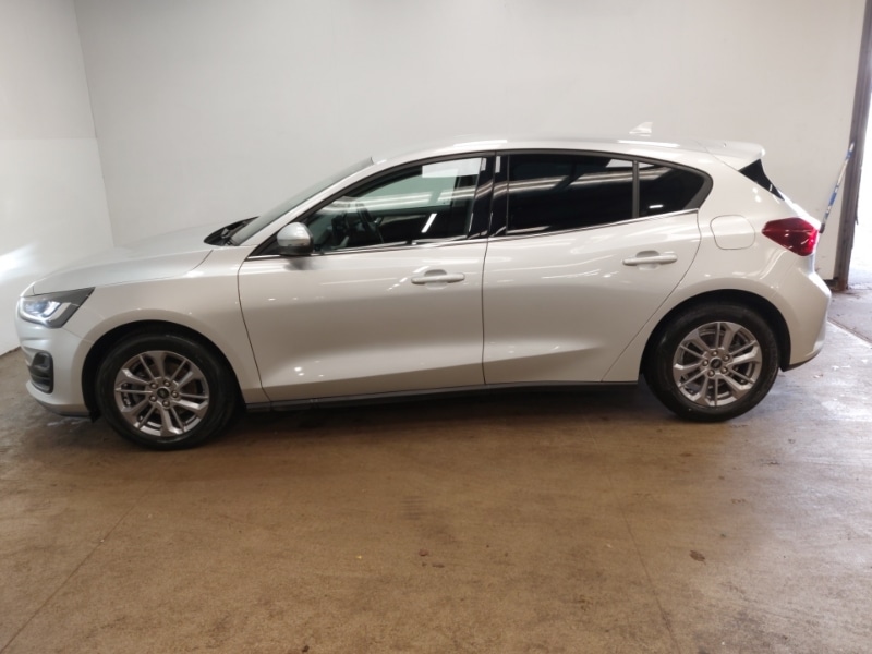 Used Ford Focus 2023 for sale - 76556390: Photo 4