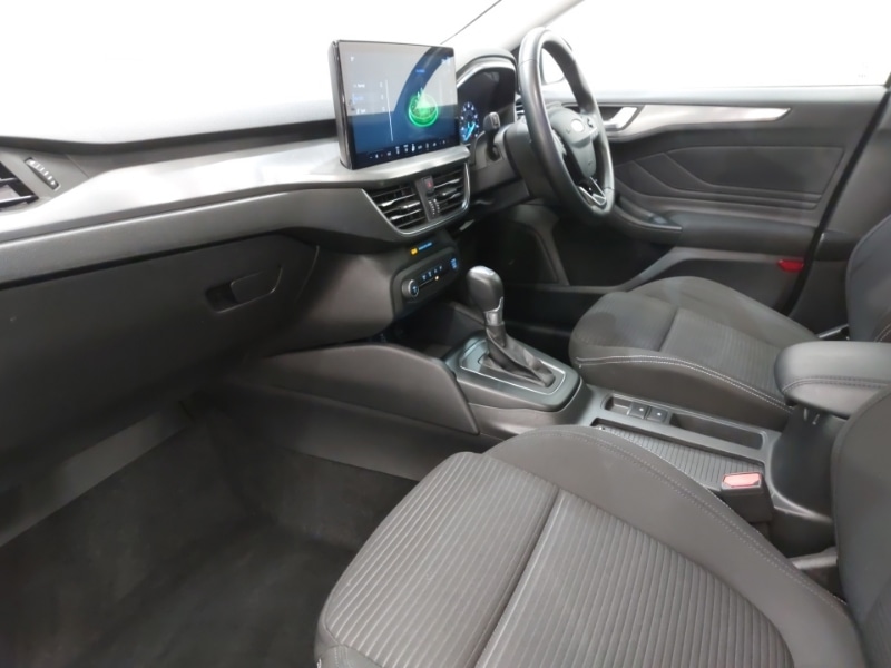Used Ford Focus 2023 for sale - 76556390: Photo 5