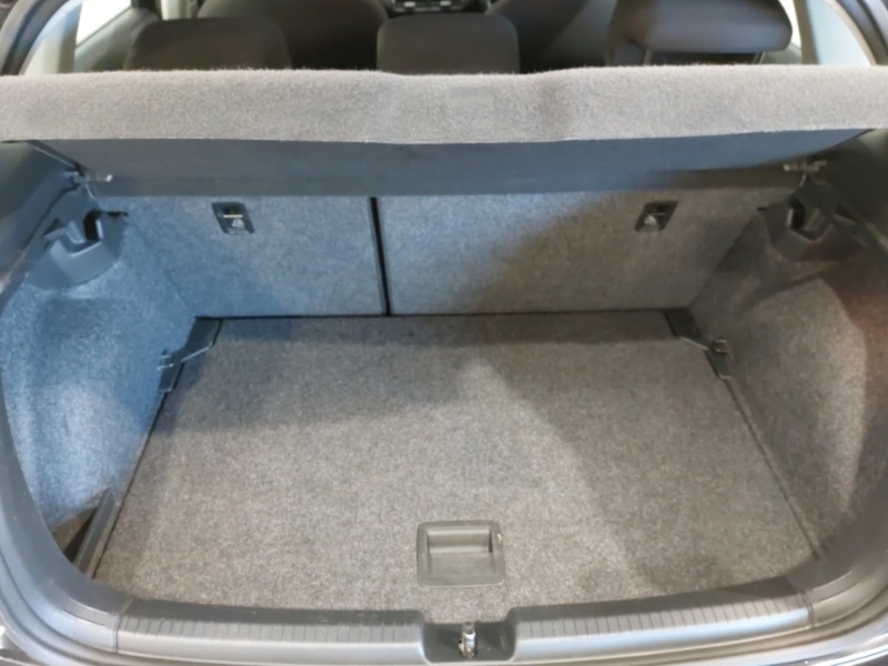 Used Volkswagen Polo 2019 for sale - 76687632: Photo 8