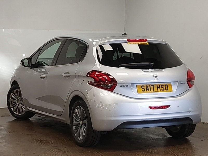 Used Peugeot 208 2017 for sale - 77933354: Photo 3