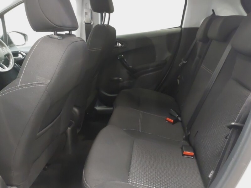 Used Peugeot 208 2017 for sale - 77933354: Photo 6