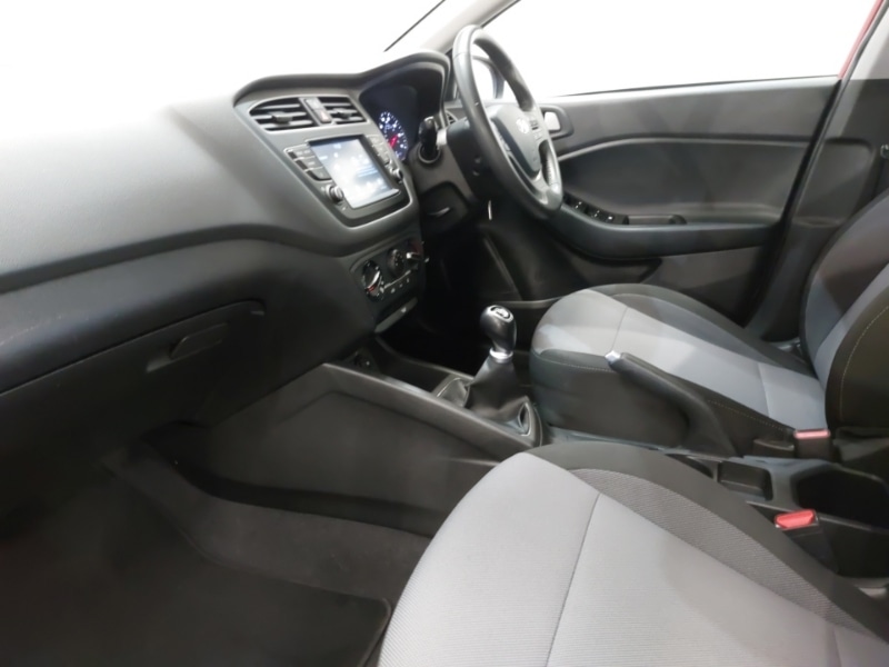 Used Hyundai i20 2019 for sale - 77837819: Photo 5