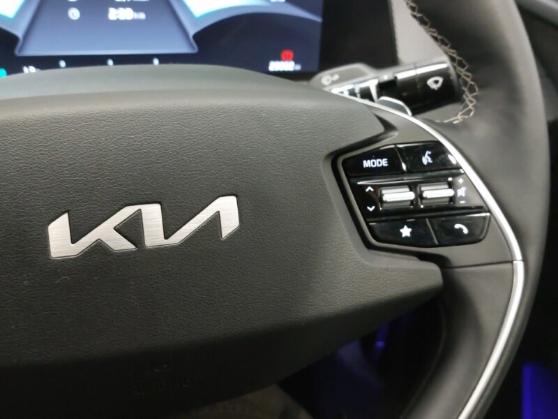 Used Kia EV6 2023 for sale - 78093747: Photo 16