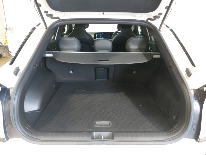 Used Kia EV6 2023 for sale - 78093747: Photo 8