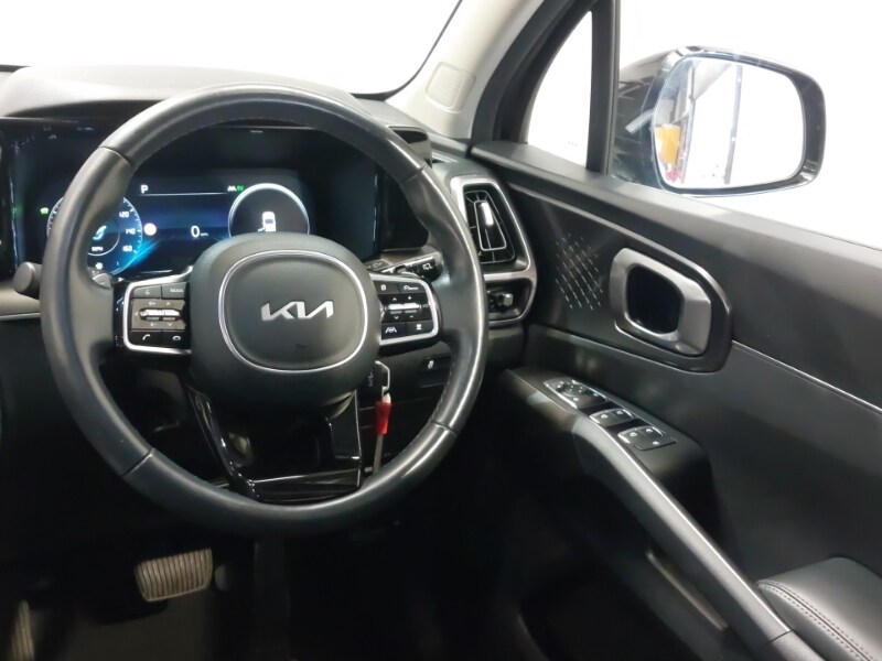 Used Kia Sorento 2023 for sale - 78151421: Photo 11