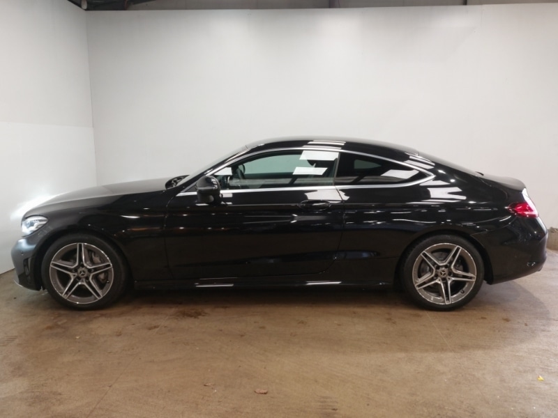 Used Mercedes-Benz C Class 2019 for sale - 76414580: Photo 4